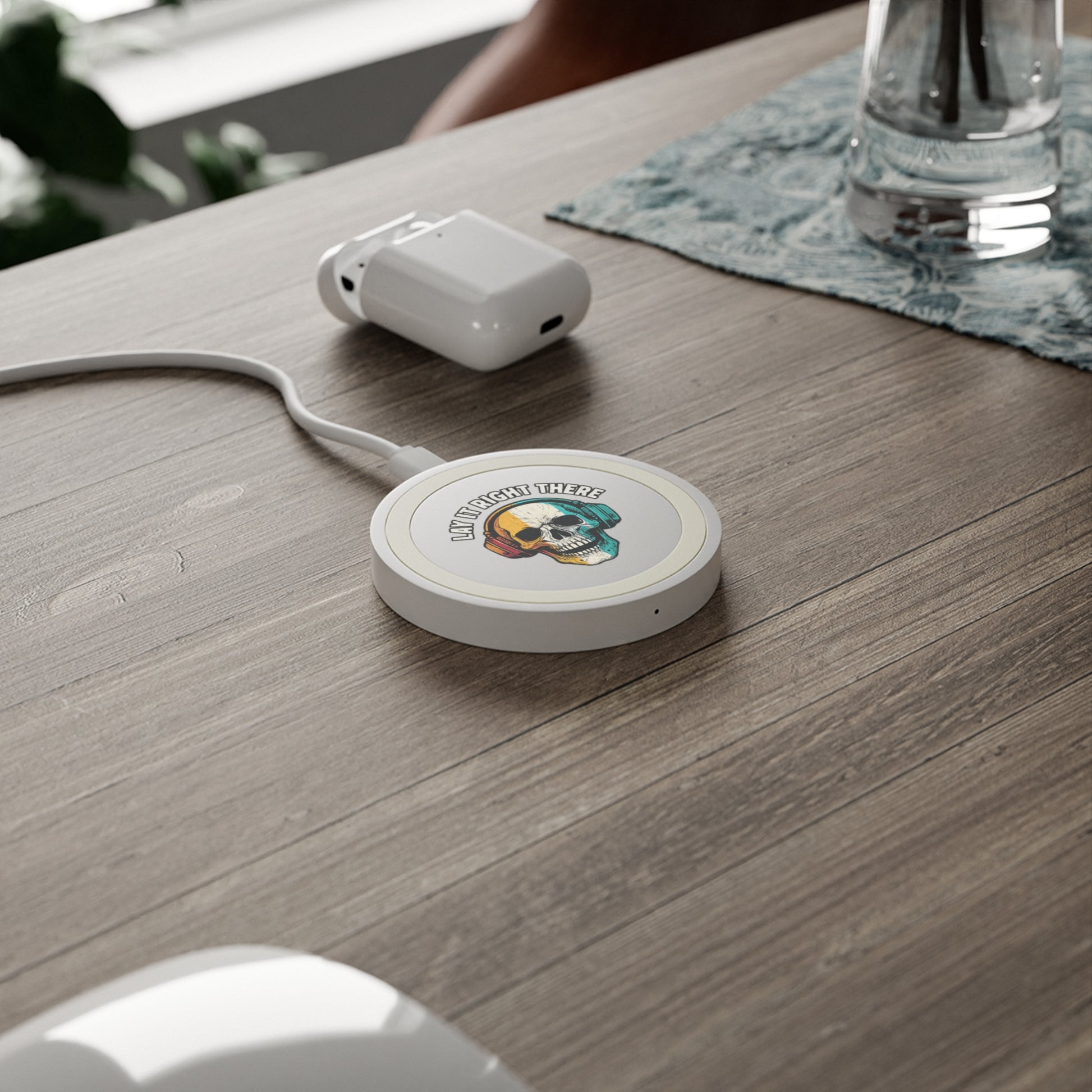 Lay It Right There Skull Wireless Charging Pad
