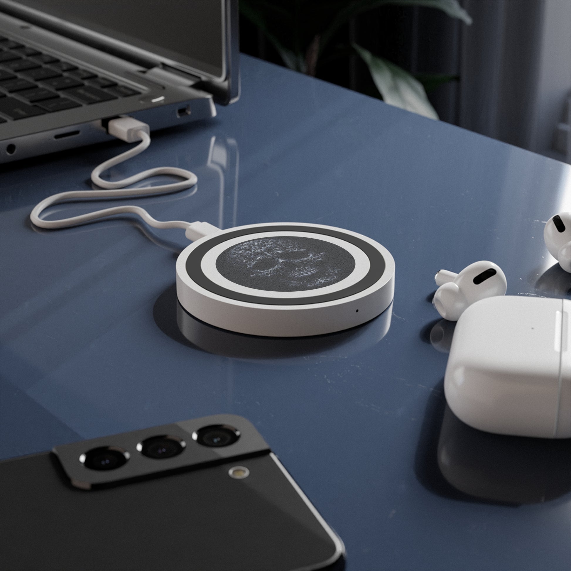 Skull Charging Pad - Wireless Charging Station